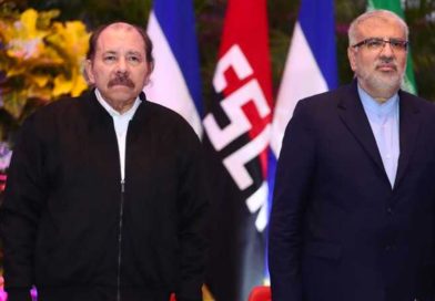 Encuentro del Presidente Daniel y Compañera Rosario con Delegación de Alto Nivel de Irán
