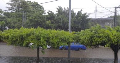 Imagen de una de las calles de Managua mientras llueve