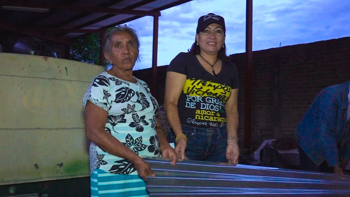 Alcaldía de Ocotal entrega materiales de construcción a familias en condiciones vulnerables