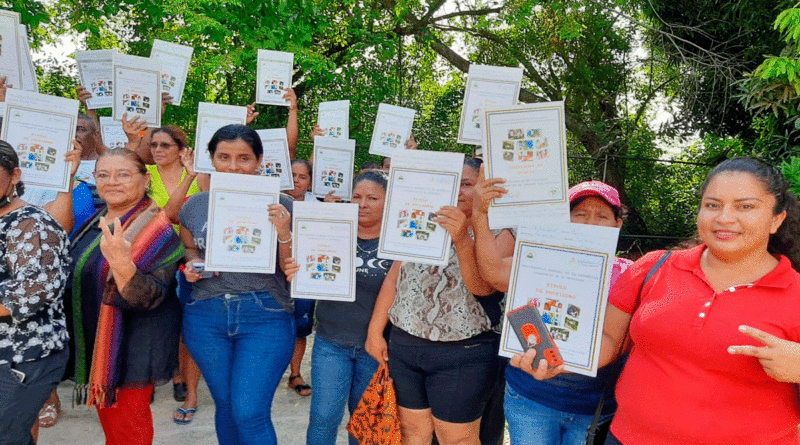 Familias del Archipiélago de Solentiname con sus títulos de propiedad.