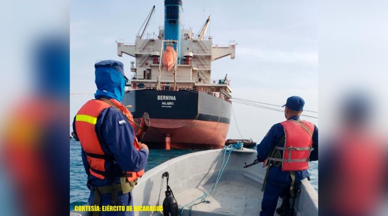 Fuerza Naval brinda seguridad a embarcaciones y flota pesquera industrial