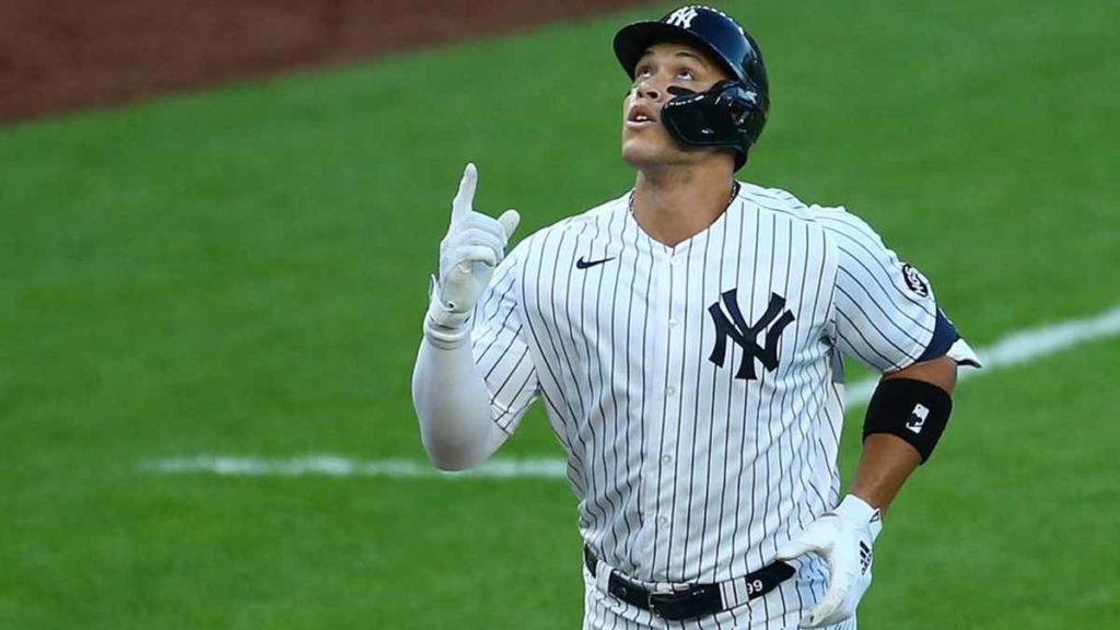 Aaron Judge pactó un salario de $19 millones más incentivos para la temporada 2022.