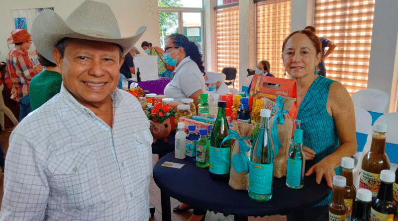 Emprendedores nicaragüenses en Open House Regional 2022