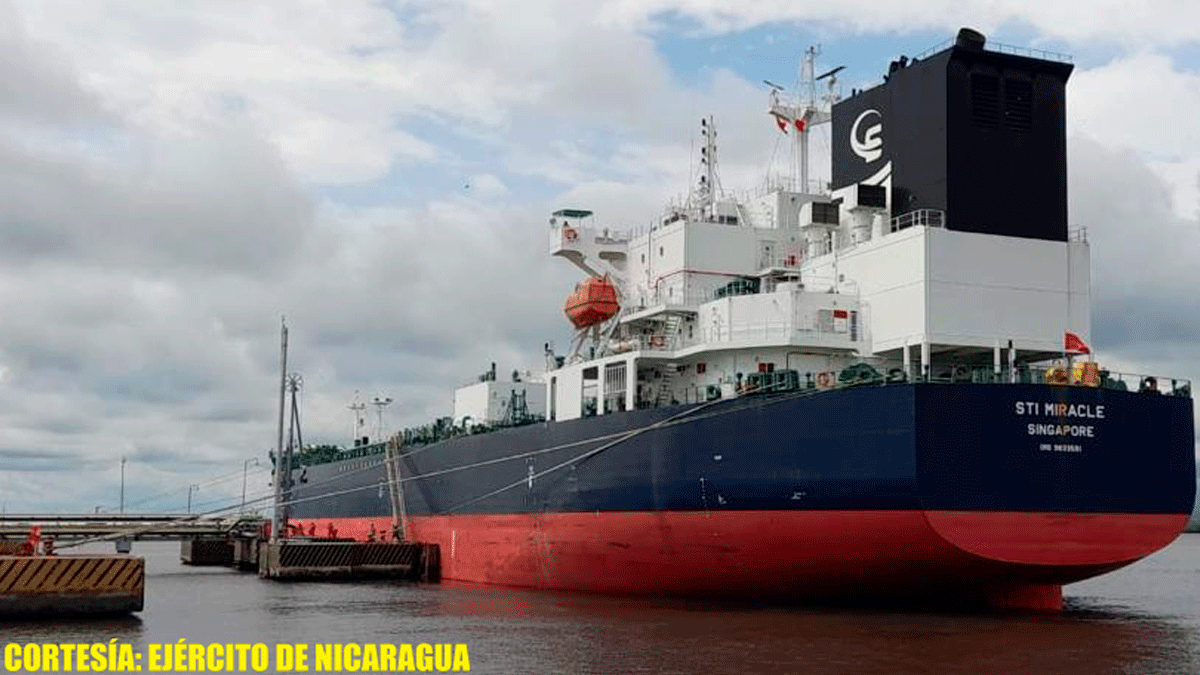 Fuerza Naval brindó protección e inspección a flota pesquera industrial en puertos del país