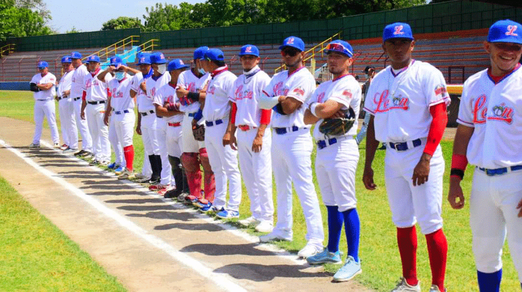 Jugadores del equipo de Los Leones de León.