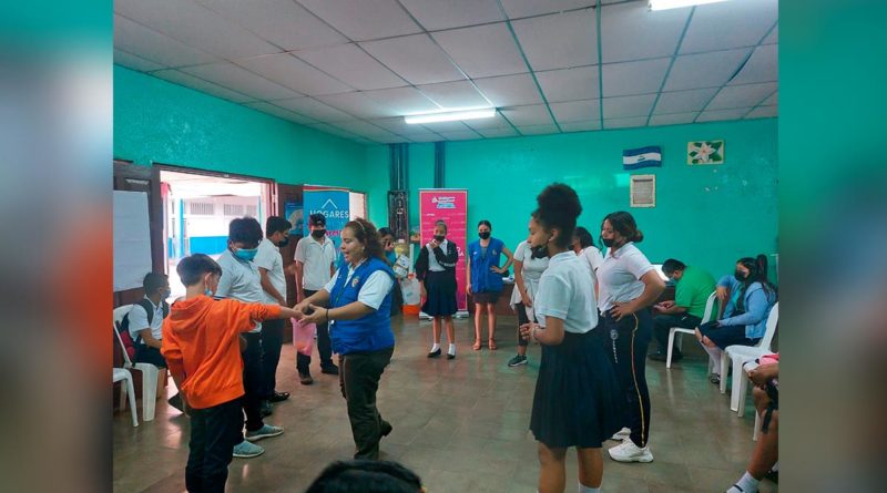 Ministerio de la Familia realiza taller de promoción de valores con estudiantes de Masaya