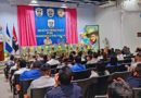 Autoridades del Ministerio de Gobernación durante el acto de entrega de reconocimientos a los docentes