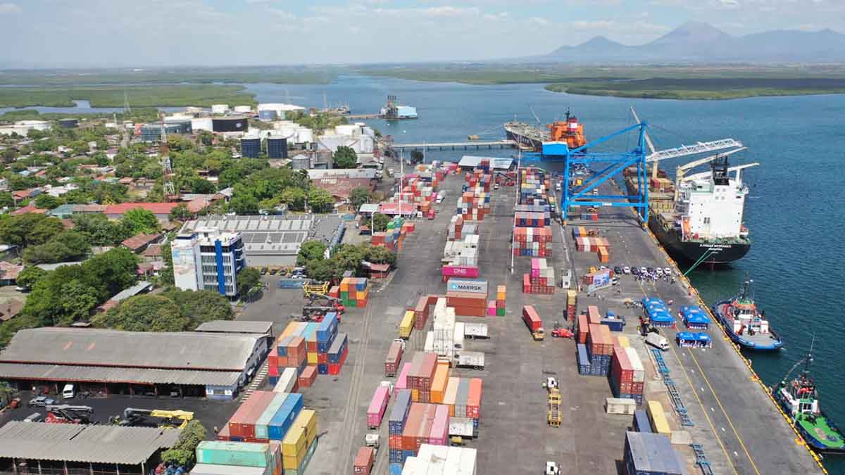Puertos comerciales y turísticos mantienen buen dinamismo y operatividad