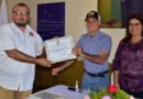 Negocios de León reciben reconocimientos por su gran trayectoria