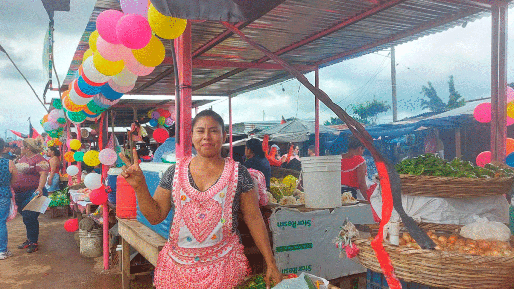 Comerciante del Centro de Frutas y Verduras en el mercado Ernesto Fernández de Masaya