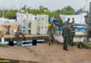 Efectivos del Ejército de Nicaragua descargando equipo médico