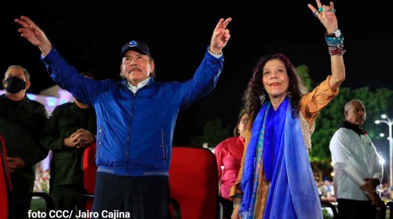 Presidente Comandante Daniel Ortega y Compañera Vicepresidenta Rosario Murillo en acto central del 43 Aniversario del Triunfo de la Revolución Popular Sandinista