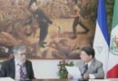 Embajador de México, Guillermo Zamora y Villa, Presenta sus Copias de Estilo