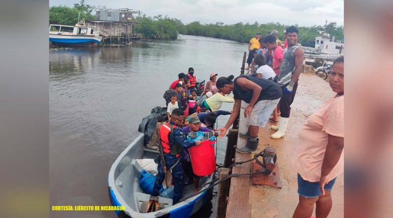Fuerza Naval evacua 393 personas de las comunidades de Wawa Bar, Rama Cay y San Juan de Nicaragua