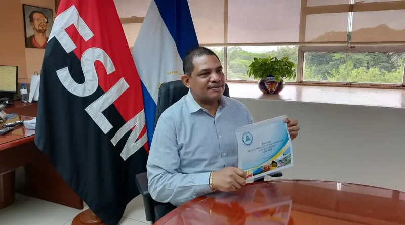 economia, nicaragua, ivan acosta,