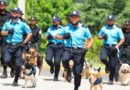 Oficiales de la Dirección de Operaciones Especiales de la Policía Nacional graduados del XII Curso de Técnica Canina