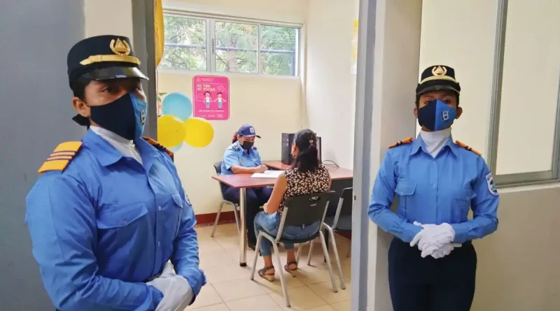 policia de nicaragua, comisaria de la mujer, la concepcion, masaya, nicaragua,