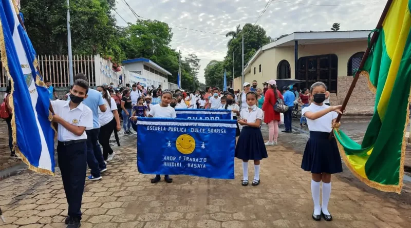 nindiri , desfiles patrios, fiestas patrias, mined