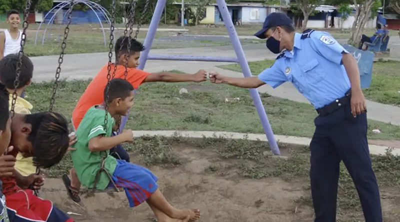 policia nacional, atencion jovenes, nicaragua