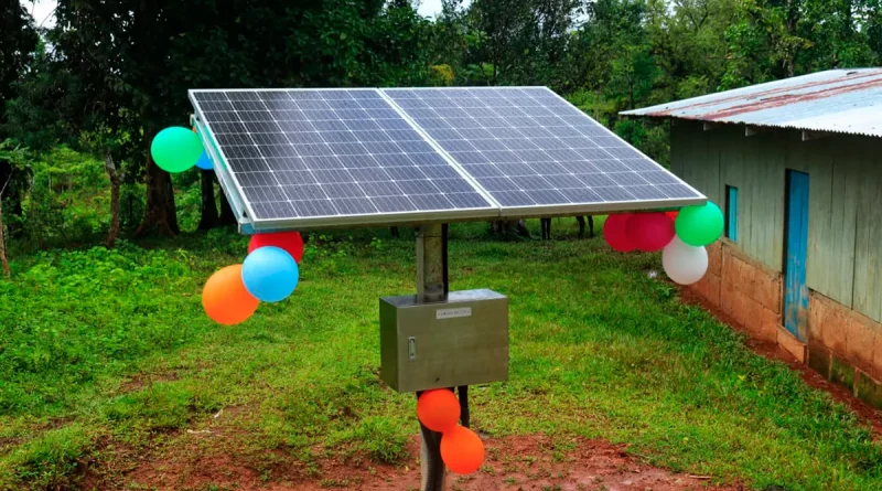 energia solar, nueva guinea, panel solar,