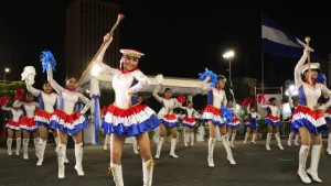 palillona, septiembre, mes patrio, desfile, banda de guerra