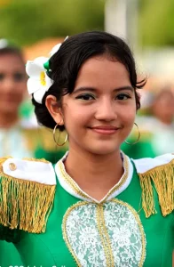 palillona, septiembre, mes patrio, desfile, banda de guerra