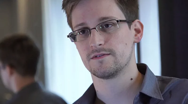 edward snowden, rusia, ciudadania rusa, vladimir putin,