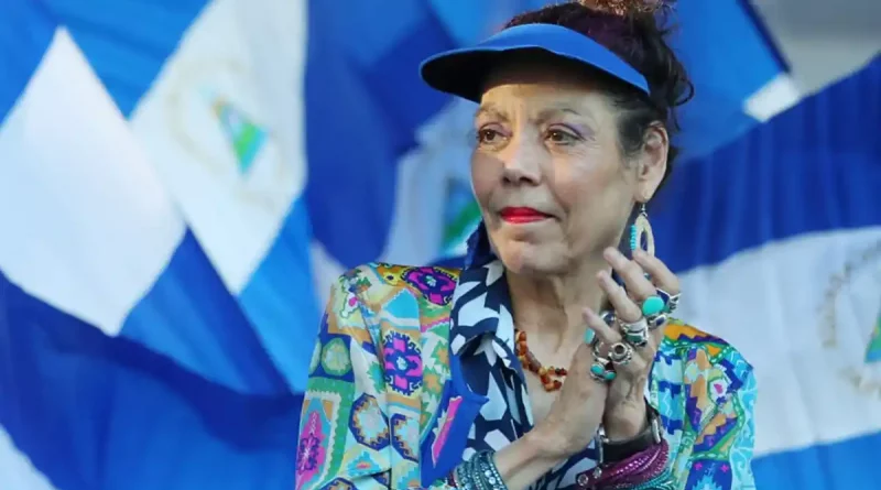 rosario murillo, vicepresidenta de nicaragua, nicaragua, desfiles patrios, independencia de centroamerica,