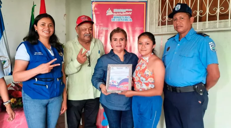 nindiri, mujeres, reconocimientos, ministerio de la familia,