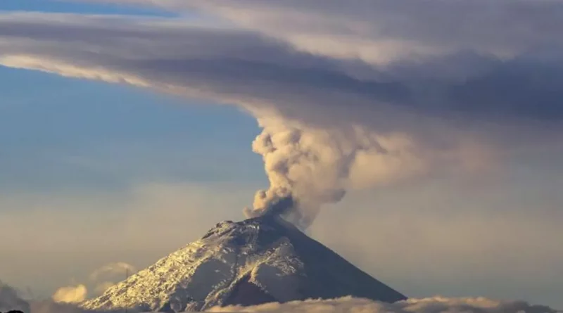 volcan, cotopaxi, alerta, amarilla, ecuador