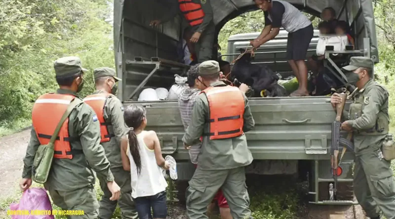 ejercito de nicaragua, lluvias, nicaragua, rosita, ayuda humanitaria,