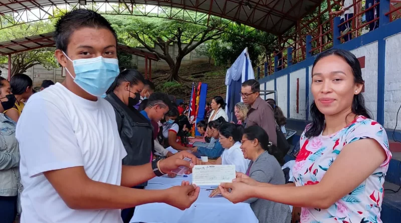 bono complementario, matagalpa, bachilleres, mined, gobierno de nicaragua,