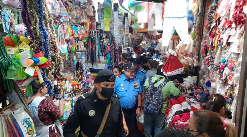 policía, Nicaragua, seguridad, fiestas, navideñas, mariana, refuerza, comerciantes,