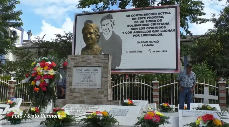 rivas, cementerios, ofrendas florales, gaspar garcia laviana, dia de los difuntos,