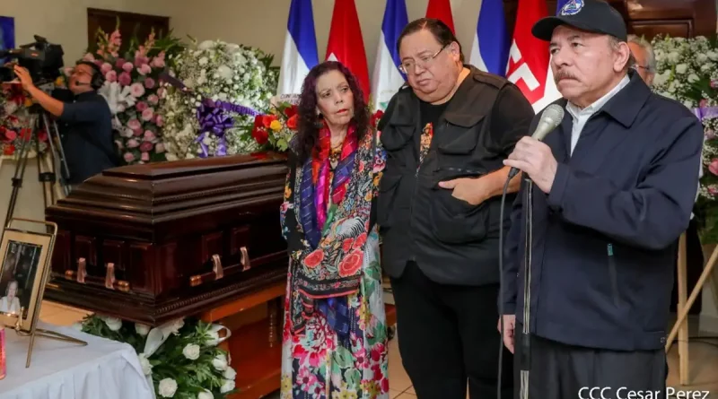 daniel ortega, blanca segovia sandino arauz, nicaragua, homenaje postumo,