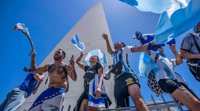 Argentina, Obelisco, monumento, plaza, citA, epicentro, festejos, populares, hinchas, obligada,