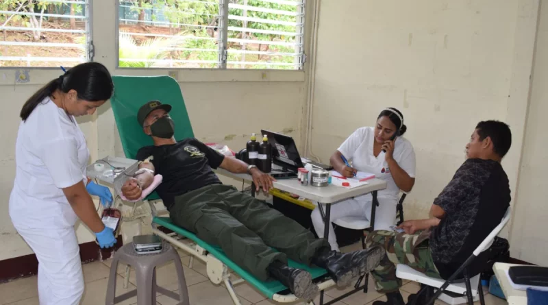 efectivos militares, jornada de donacion de sangre, nicaragua, ejercito de nicaragua, nicaragua