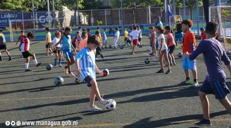 academia de futbol, alcaldia de managua, managua, jenifer porras,