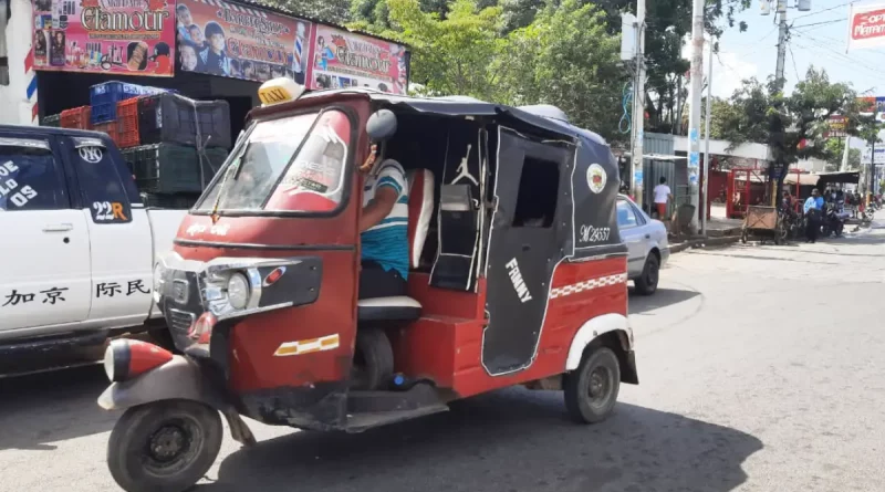 policia nacional, nicaragua, mti, transito, mototaxis, caponeras, capacitación, ciudad sandino