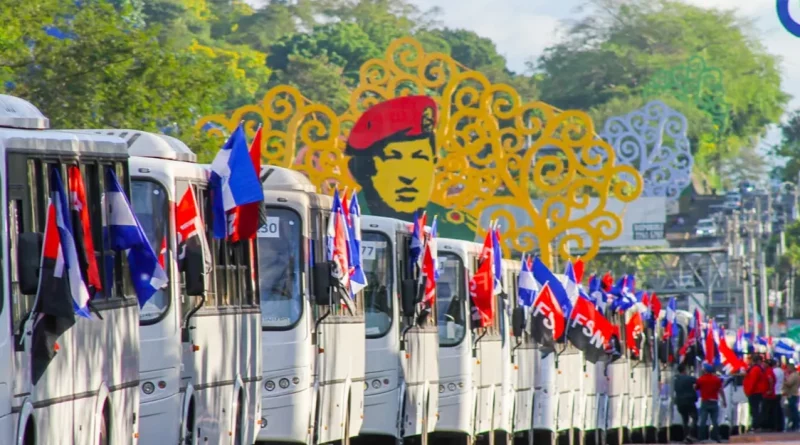 daniel, ortega, rosario, murillo, comandante, compañera, buses, rusos, entrega