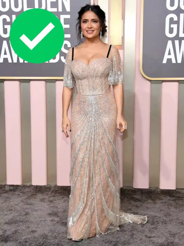 Salma Hayek, globos, oro, 2023, moda