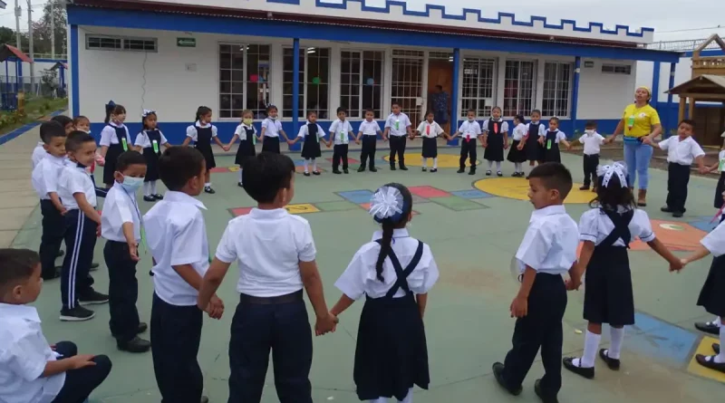 estudiantes, niños, regresan , aulas, clases, Masaya, educación, entusiasmo,