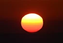 físicos, científicos, investigación, crean, diminuto, pequeño, sol, ondas, sonoras, gravedad propia, modelo,