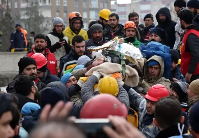 turquia, siria, terremoto, escombros, rescatistas,
