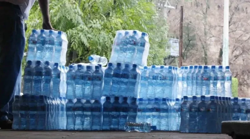 singapur, agua, embotellada, contaminacion, mundo, primer lugar