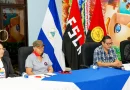 foro, foro virtual, nicaragua, mined, educación, alfabetización, puño en alto, libro abierto