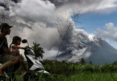 volvan, indonesia, erupcion,