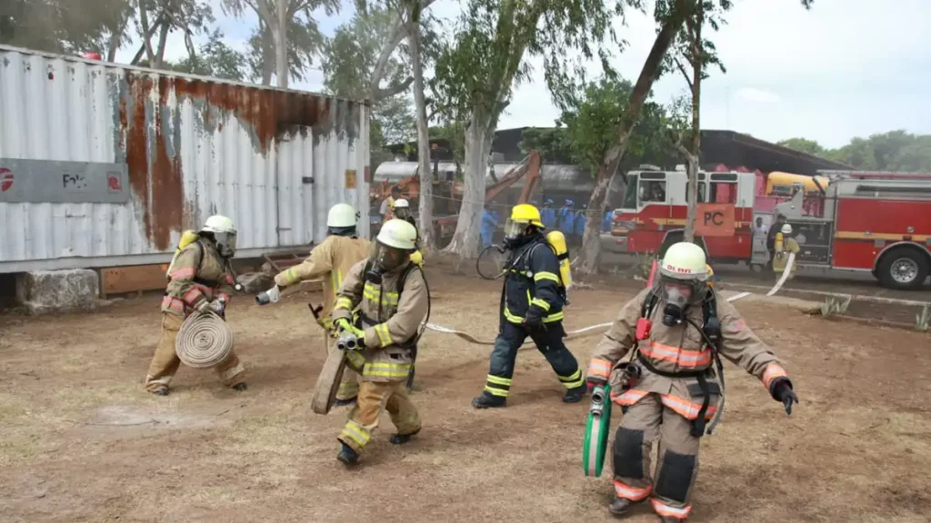 academia, nacional, bomberos, mujeres, bomberas, ejercicio, demostrativo, inclusión, genero,