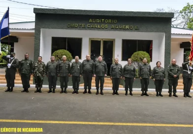 ejercito de nicaragua, condecoracion, oficiales en retiro,