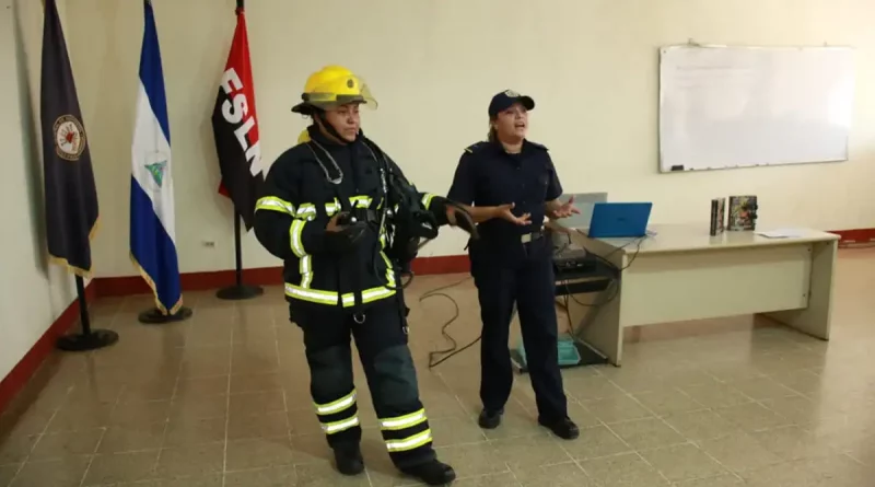 academia, nacional, bomberos, mujeres, bomberas, ejercicio, demostrativo, inclusión, genero,